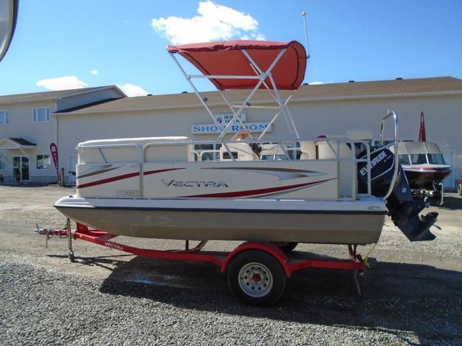 2009 Vectra 1580 CRS Deck Boat