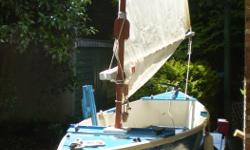 quality homebuilt sailboat ply/epoxy construction
unique 'double ender' Harold payson design "TEAL"
leeboard and swing up rudder.. both detachable
fun and safe to sail, complete with cushion @ fenders
simple lug rig...great for lake sailing
can be rowed