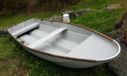 $650 (OBO)
12 ft fiberglass row boat for sale. (in Sooke area)
Can throw in oars.
Willing to consider 8ft or 10ft aluminum row boat in trade.
Not responding to emails. Call only.
Please call (John) between 4:30 pm and 7:00 pm
250 664 6820