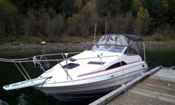 Bayliner Ciera sun bridge cruiser, with Brand new camper canvas worth 6000 bucks. Travel cover included Boat sleeps 4 with forward fold down v berth and aft cabin. Small bathroom. Has 5.0 v8 Mercruiser, closed cooling with Alpha drive, runs well and has