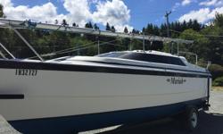 50 hp Mercury 4 stroke outboard (2000). Motor has less than 200 hours.
Sails are in very good condition. Main, Jib, with roller furling, Genoa & Spinnaker.
Danforth Anchor & Chain.
Cabin: Upholstery in good condition. Sleeps 6 comfortably. Separate head