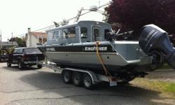 THIS 2009 2825 KINGFISHER IS A SERIOUS TYEE HUNTER FOR INSHORE AND OFF SHORE FISHING, AND ISLAND CRUISING
AND IS LOADED WITH ALL THE OPTIONS (WITH LOW HOURS AND PROFESSIONALLY MAINTAINED)
2009 350HP V8 YAMAHA FOURSTROKE WITH 240 HRS STAINLESS PROP (ALSO