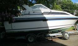 26 FOOT BAYLINERHAS BEEN SITTING BUT HAVE REMOVED OLD GAS, HAD SYSTEM FLUSHED, REBUILT CARBURETOR THIS YEAR.RUNS WELL, VOLVO OUTDRIVE WORKS WELL.NEEDS SOME FINISHING TOUCHES; CLEANUP AND MISSING HELM SEAT CUSHIONS.FLOOR IN CABIN HAS BEEN REPAIRED-NEW