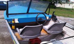 te Listed 12-Sep-11 Last Edited 12-Oct-11 Price $2,550.00 Address Chatham, ON N7M 1J9, Canada
View map For Sale By Owner
For sale, **NEW PRICE**
14 ft aluminum boat, 25 horse Mercury motor, ran all year, includes: 
four seats, 2 batteries, oars, gas
