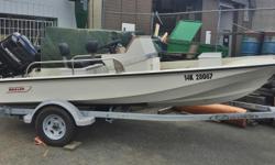 This 16' Boston Whaler Montauk I is a popular and versatile boat to get out on the water with. 70hp Mercury 2 stroke. 2009 5hp Mercury 4 stroke kicker. Centre console. Serviced by Sherwood Marine March 2016. 2 manual downriggers. Galvanized trailer