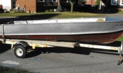 HOLDS UP TO 25HP ENGINE
 
WEIGHT CAPACITY 975Lbs
 
COMES WITH 2 OARS
 
TRAILER IS EXTRA = $200.00
 
613 853 7830
 
CALLS ONLY PLEASE  DO NOT RESPOND BY
E-MAIL..
 
POSTER IS NOT THE SELLER