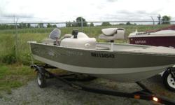 Arrived on a trade, we sold this package new and it has always been serviced here. Brand new condidtion. 
 
 
-16' Mirrocraft aluminum hull
-40hp Yamaha 4 stroke outboard
-Humminbird fish finder
-Minn Kota Trolling motor  
-pedestal and rear bench seats