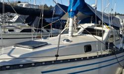 clean 32 ft sailboat
ideal liveabourd
newer sails
harken furling
loose footed main
dinghy on Davis