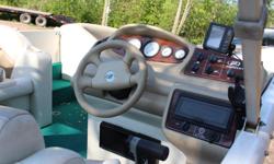 2000 Princecraft Vacanza 210, Deep Hull Deck Boat with a 2007 Evinrude ETEC 115 hp Motor.
Package includes Trailer, Full Enclosure and Mooring Cover.
Has some upholstery damage due to sun and weather exposure
Excellent Running Condition.
Ready for your