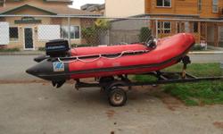Zodiac Mark 11 (4 meters)
motor Mercury 25 Hp
with trailer
in good shape
see pictures
Jack