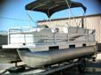 2004 SunTracker 18 ft.Pontoon Boat Fall Sale!