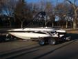Ski Boat - Reinell 19' 225HP fuel injected Volvo Penta 2008